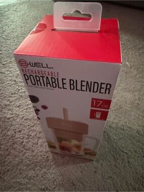 Rechargeable Portable Blender - Red - 17 oz